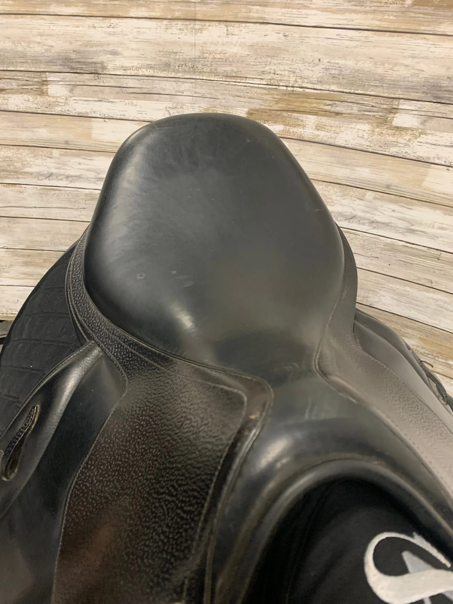 CONSIGNMENT 17.5" L'Apogee CLXI Cross Country Saddle - Image 3