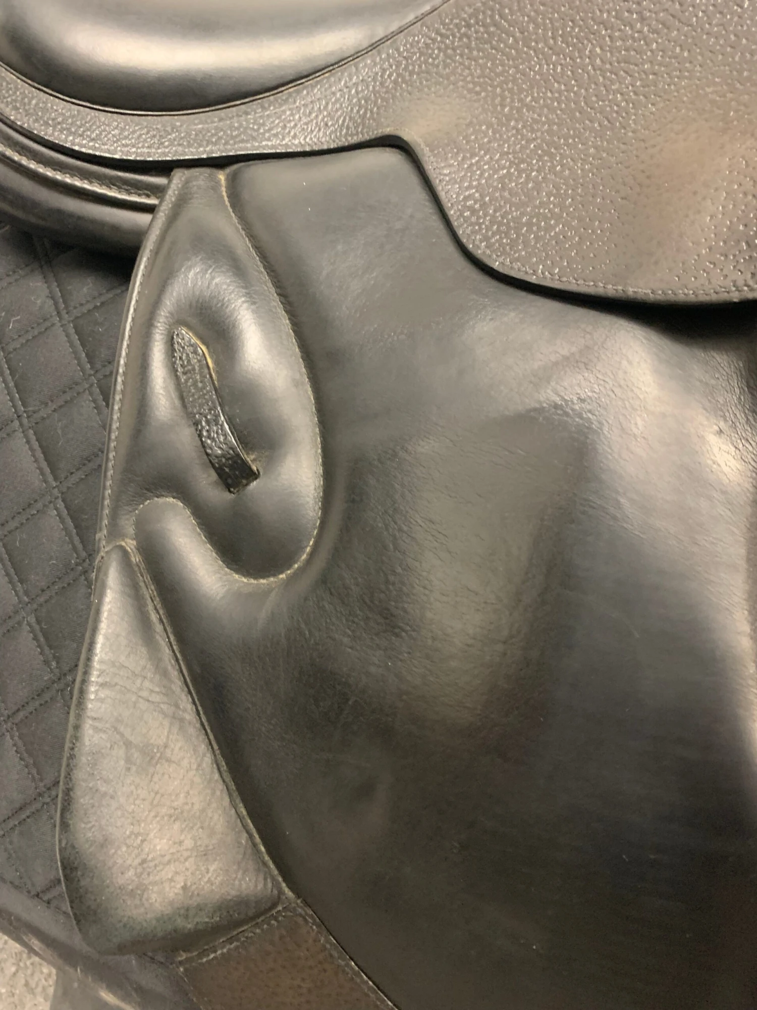 CONSIGNMENT 17.5" L'Apogee CLXI Cross Country Saddle - Image 2