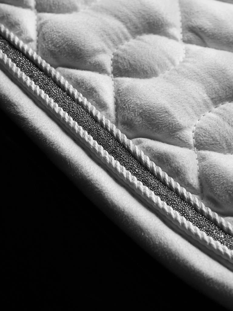 LeMieux Crystal Suede Dressage Saddle Pad - WHITE - Image 3